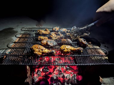 Evde Tatil BBQ Parti Zamanı