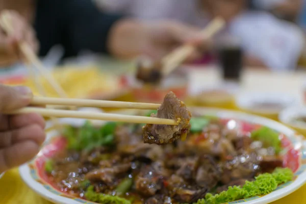 Palillos para comer comida china — Foto de Stock