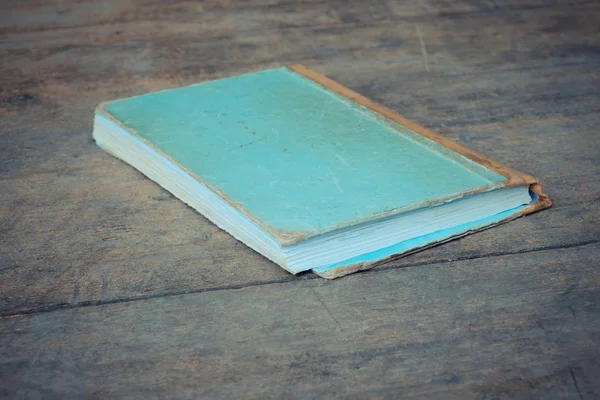 Ancien livre de notes sur le bois — Photo