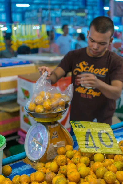 Street food tailandese, arancione — Foto Stock