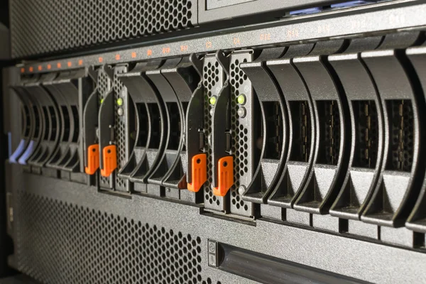 Server och raid storage — Stockfoto