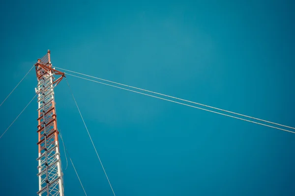 Torre celular de antena — Fotografia de Stock