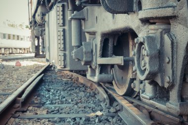 Tay tren süspansiyon