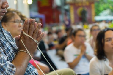 6 için dua Tay insanlar Uranüs şehri Mart.