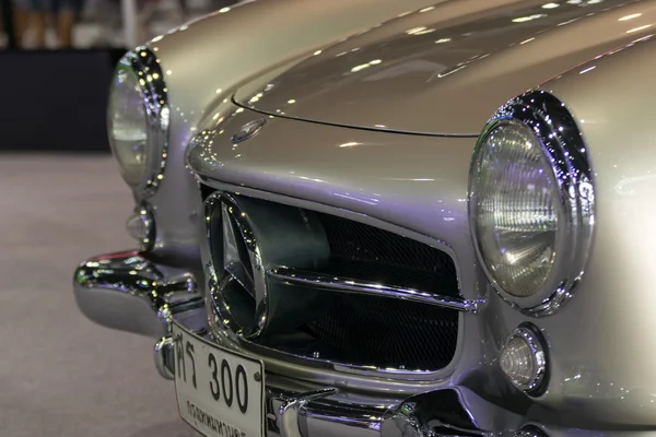 Certaines parties du salon de l'automobile dans le cas — Photo