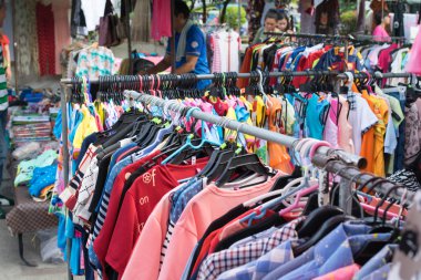 Tay giyim mağazası