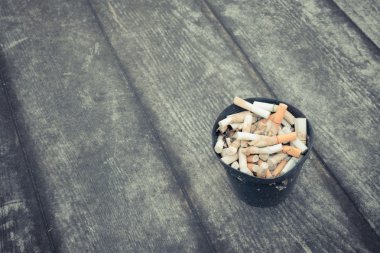 Sigara kül tablası