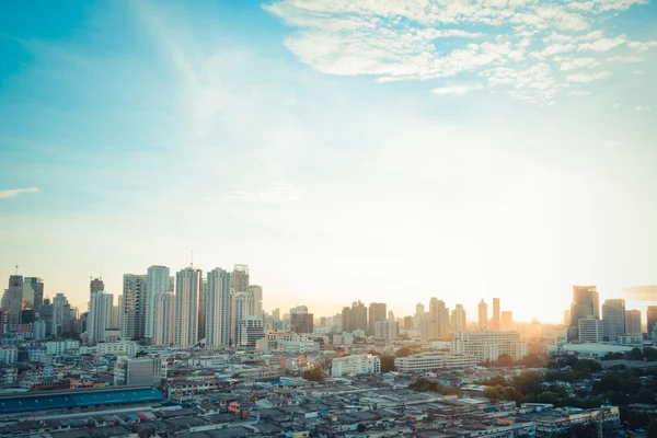 Sunshine morning time and transportation in Bangkok city Thailan — Stock Photo, Image