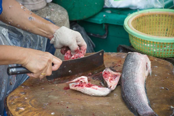 Chuleta de pescado para cocinar un alimento — Foto de Stock