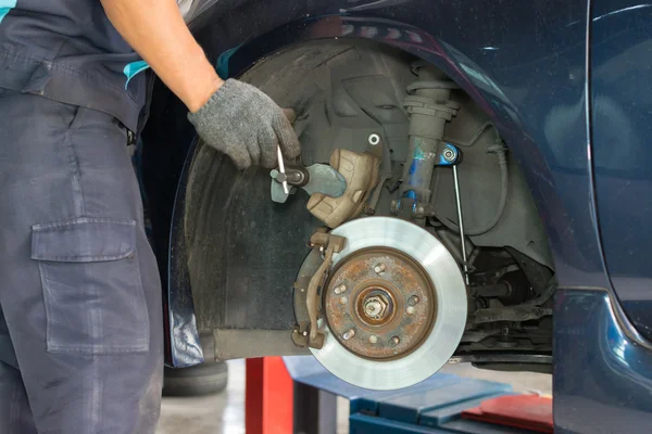 Checking car brake system — Stock Photo, Image