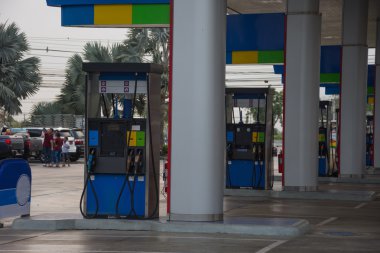 Petrol benzin istasyonu