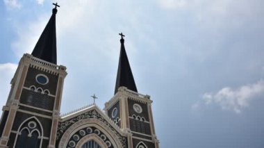 Gökyüzü, Timelapse clound hareket ile Immaculate Conception Katedrali