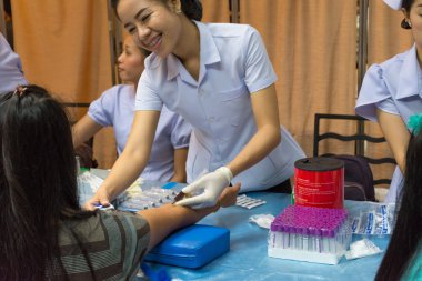 Koleksiyon kan laboratuarında bir sağlık check-up için