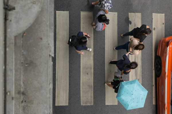 人行横道或斑马线在泰国曼谷市. — 图库照片