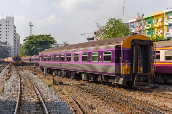 Tren ferroviario tailandés — Foto de Stock