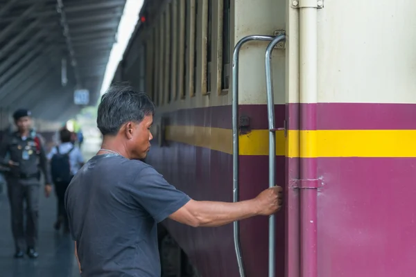 Tren ferroviario tailandés —  Fotos de Stock