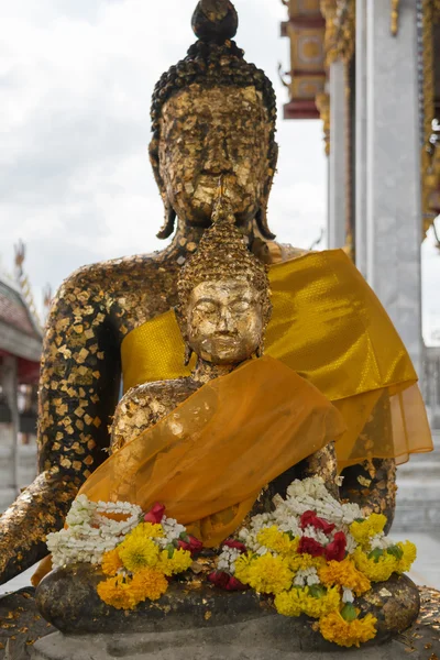 Estátua de Buda tailandesa — Fotografia de Stock