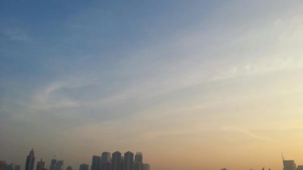 Sol en Bangkok ciudad — Vídeo de stock