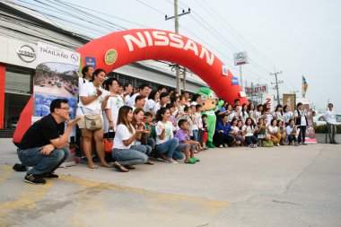 4 Nissan Eco karavan 2015