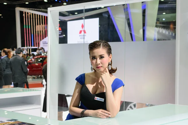 Ładna dziewczyna w 36 Bangkok International Motor Show 2015 — Zdjęcie stockowe
