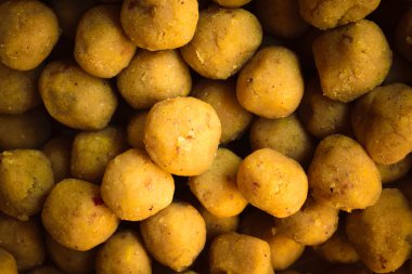 Dolma hamur piramit doku doldurma