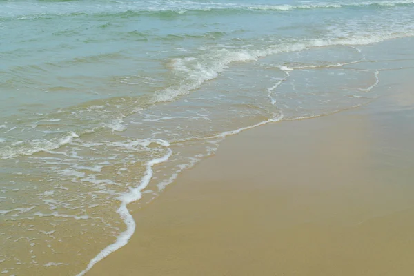 Měkká vlna na pláži — Stock fotografie