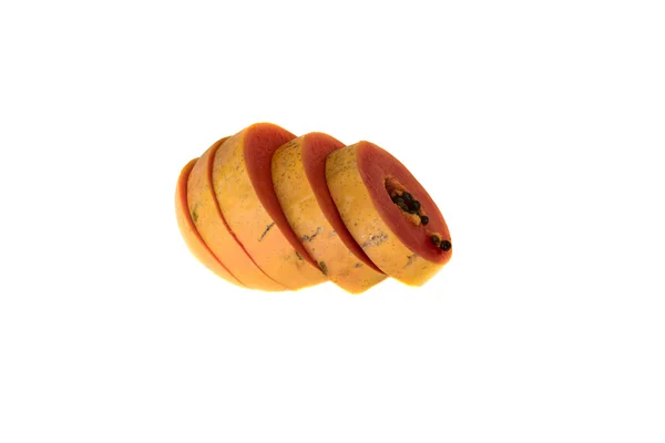Dilimlenmiş papaya izole — Stok fotoğraf