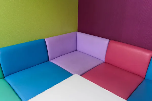 Sofá colorido — Fotografia de Stock