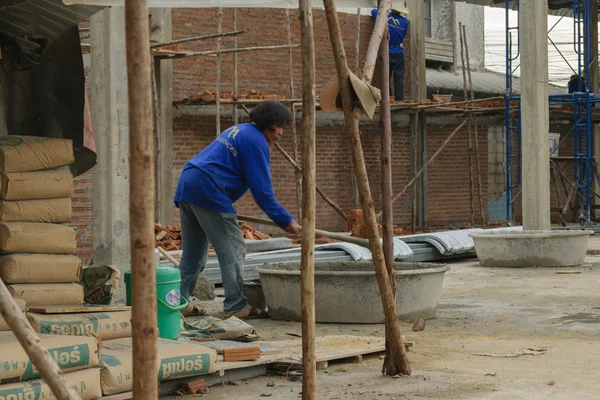 Cimento de mistura para construção — Fotografia de Stock