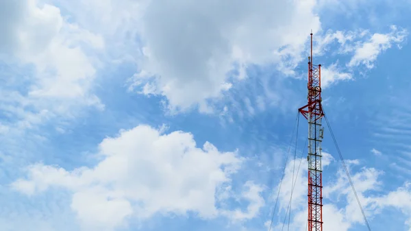 Torre de antena — Fotografia de Stock