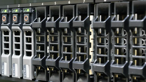 Server and raid storage — Stock Photo, Image