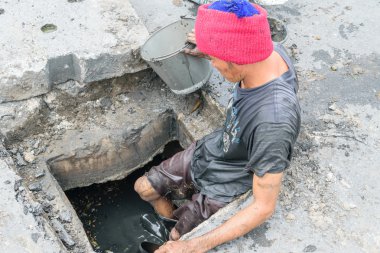 Drenaj temizlik için çalışma