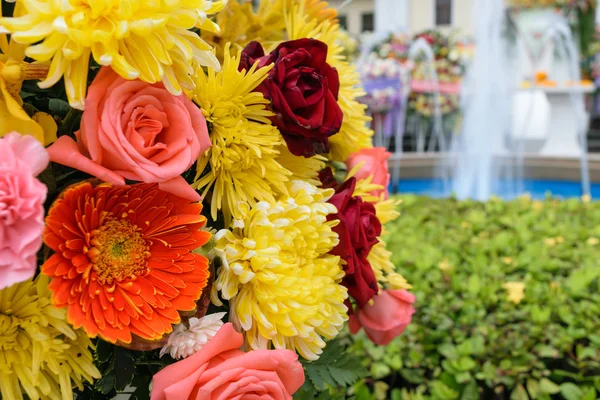 オレンジ花の花束 — ストック写真