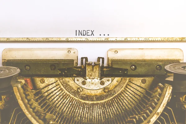 Psací stroj a prázdný dokument s slovem Index, vintage styl — Stock fotografie