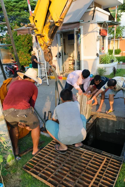 Working for drain cleaning — Stock Photo, Image