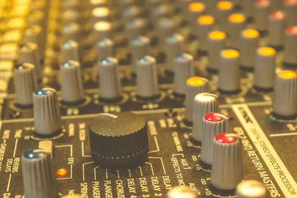 Controllo mixer audio, stile vintage — Foto Stock