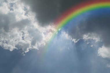 gökkuşağı ile mavi gökyüzü