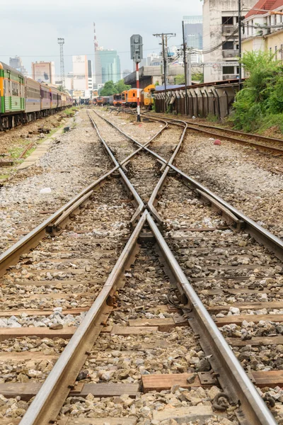 Vías férreas cruzando —  Fotos de Stock