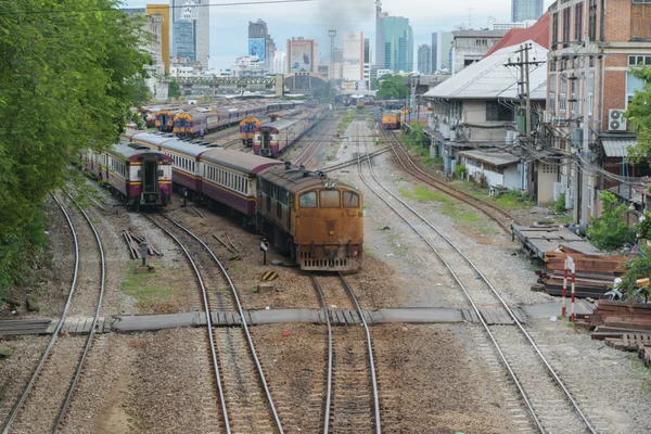 Pociąg kolei tajski — Zdjęcie stockowe