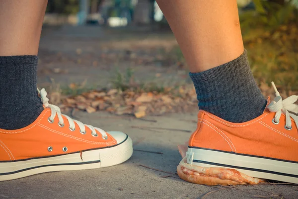 Hamburger a jogging, zpracování ve stylu vintage — Stock fotografie