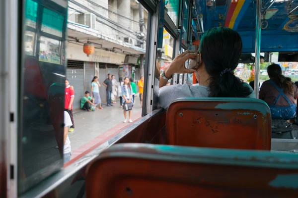 Autobús tailandés en Bangkok —  Fotos de Stock