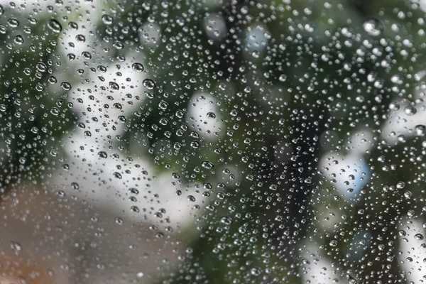 Waterdruppels op glas — Stockfoto