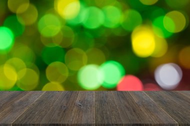 Ahşap Teras ve soyut bokeh arka planını Noel ağacı