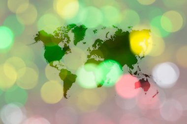 Soyut bokeh arka planını Dünya Haritası ile Noel ağacı