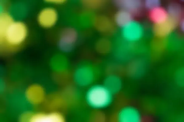 Rozmazané pozadí abstraktní bokeh vánočního stromku — Stock fotografie