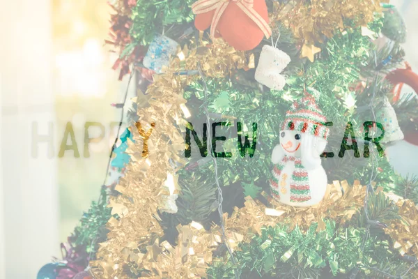 Terraza de madera y decoración del árbol de Navidad — Foto de Stock