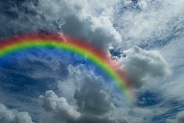 gökkuşağı ile mavi gökyüzü