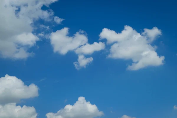 Mavi gökyüzü doğa — Stok fotoğraf