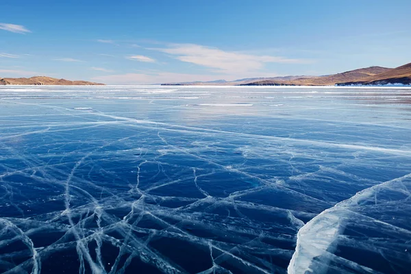 Vista Las Infinitas Extensiones Del Lago Congelado Baikal Invierno Estrecho —  Fotos de Stock