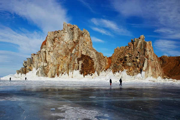 Gyönyörű Kilátás Cape Burhan Vagy Shamanka Szikla Olkhon Szigeten Télen — Stock Fotó